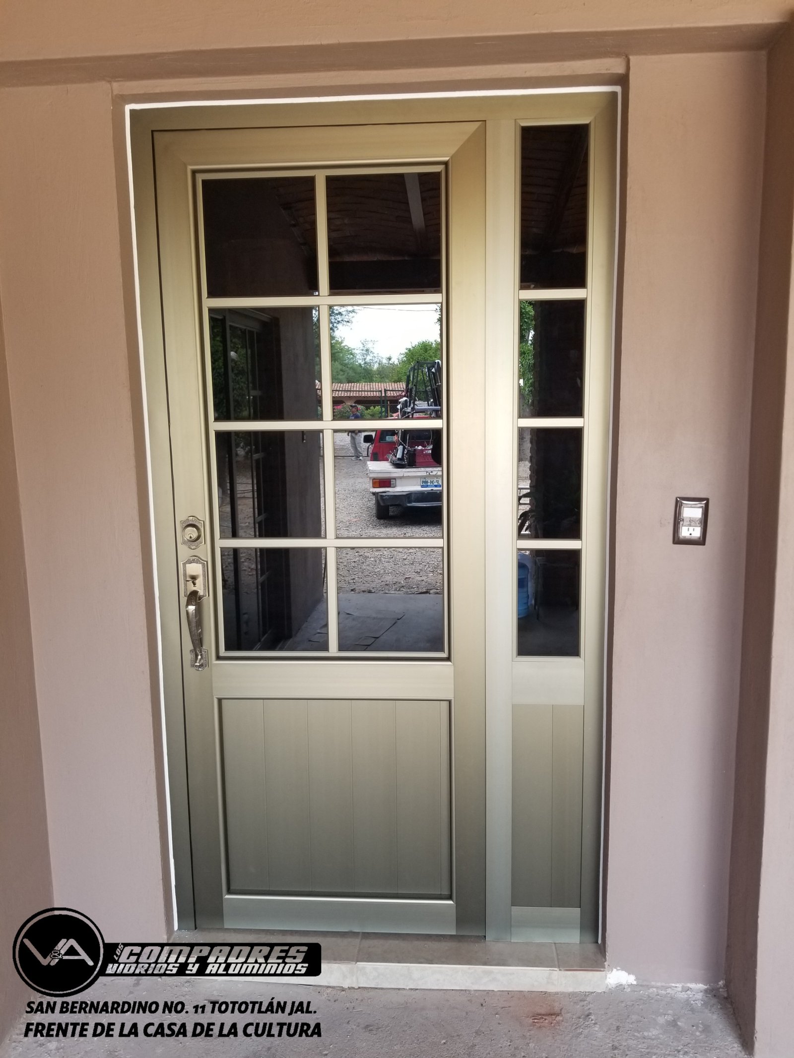 Puerta diseño entrada