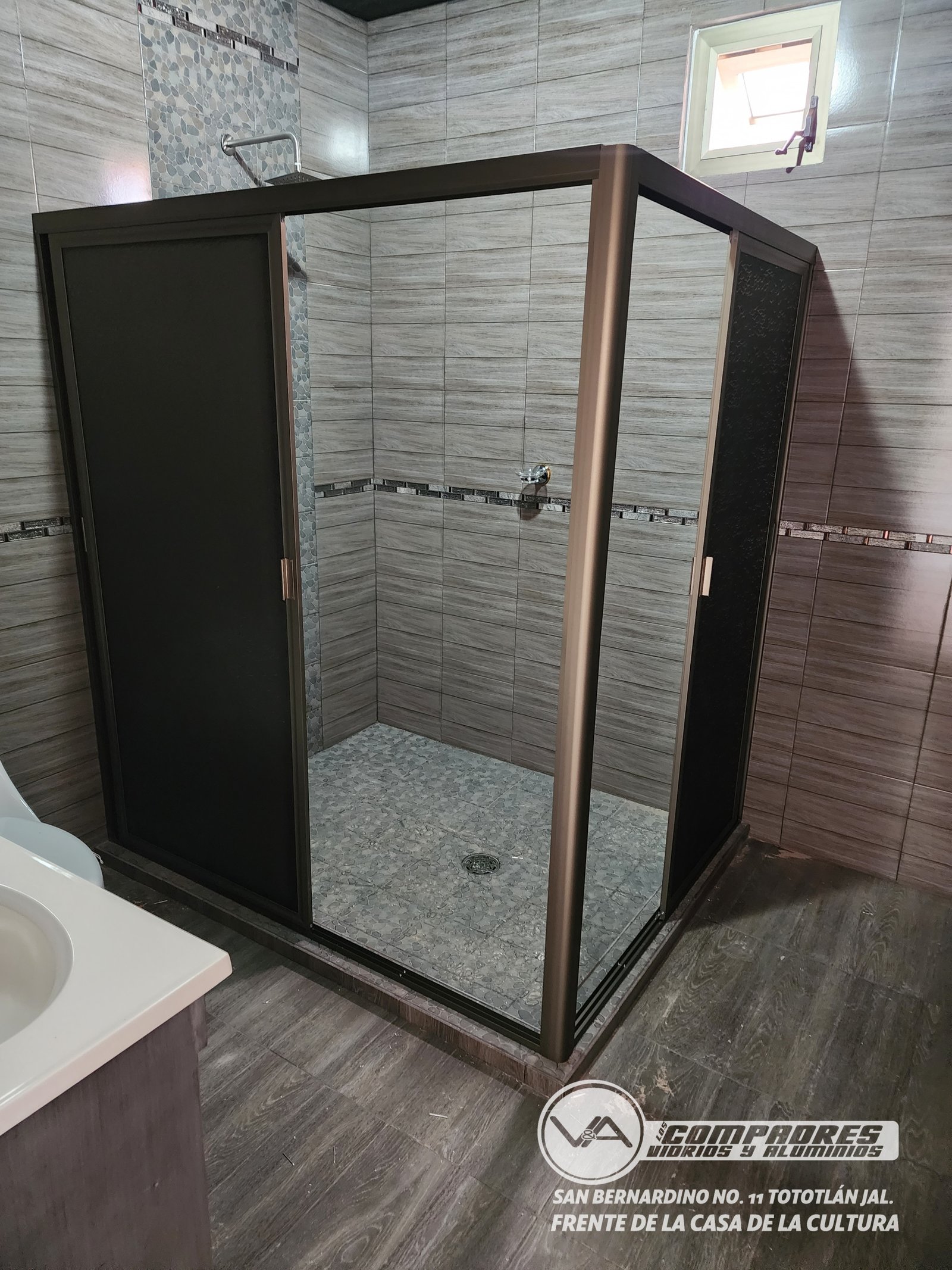 Division de baño plastico escuadra