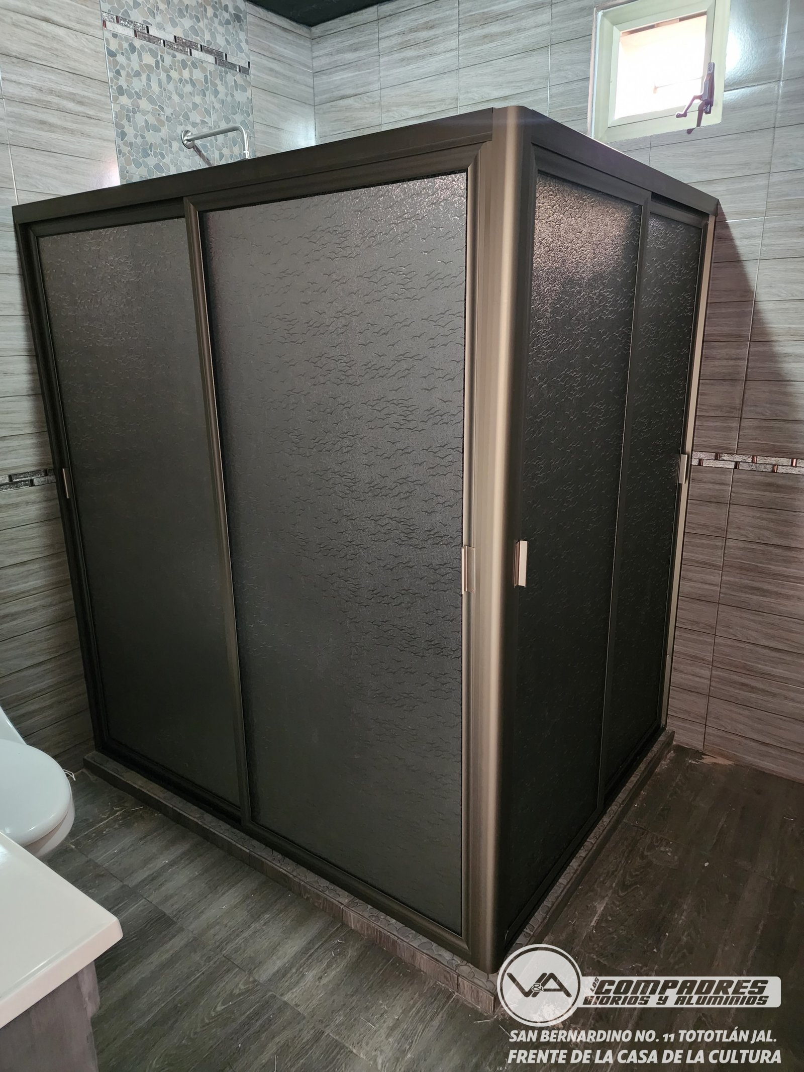 Division de baño plastico escuadra