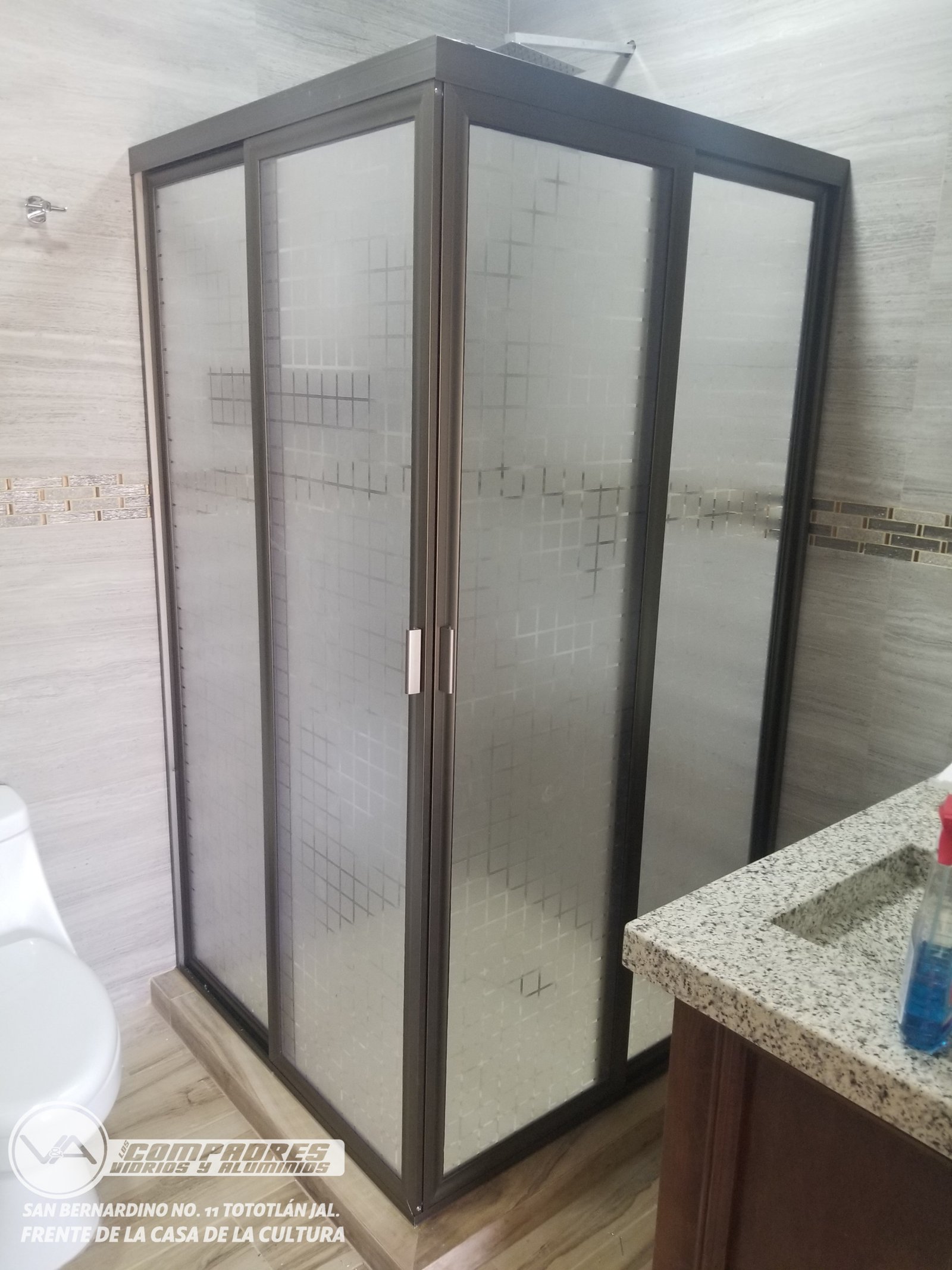 Division de baño escuadra