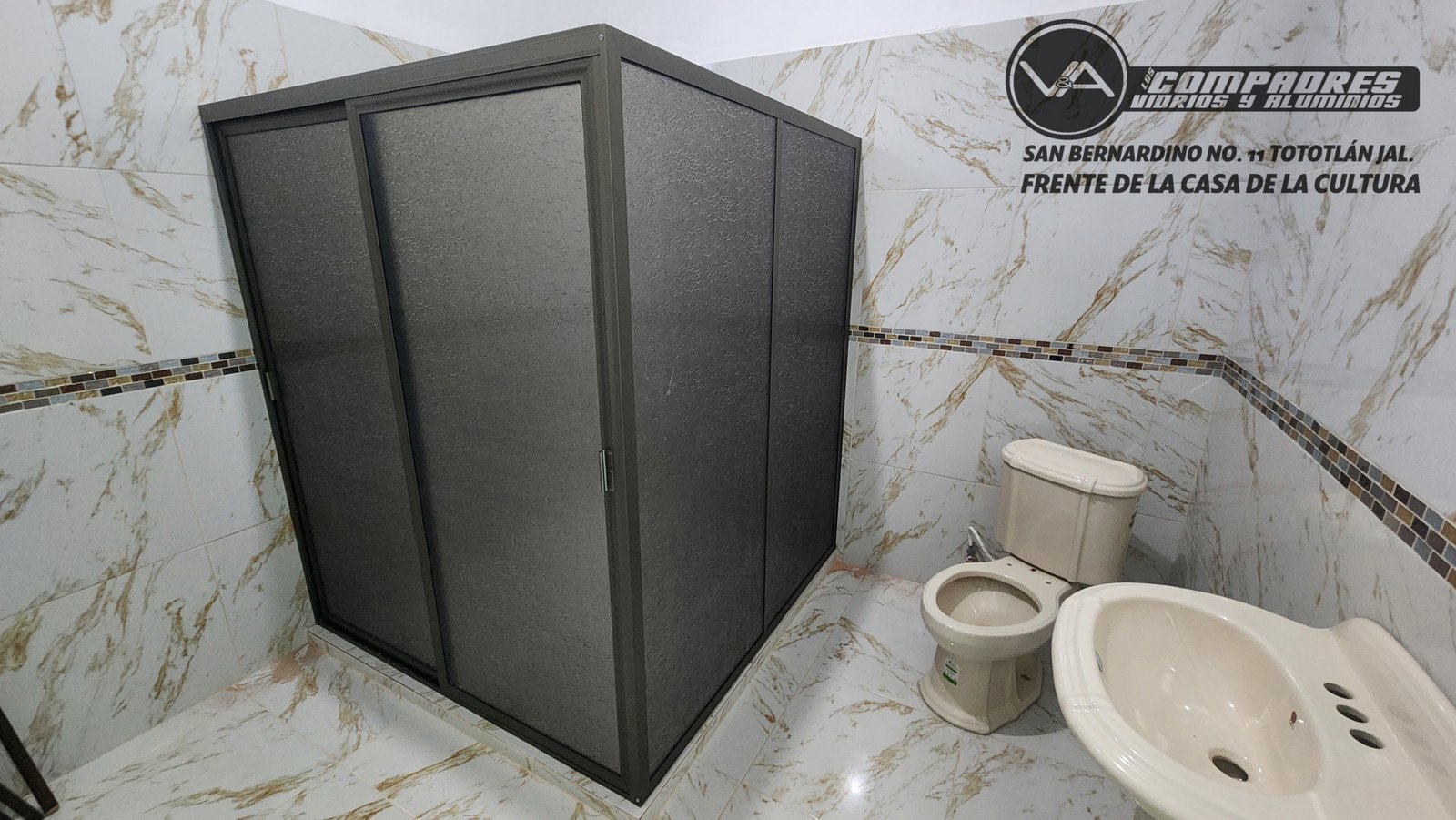 Cancel de baño en escuadra plastico