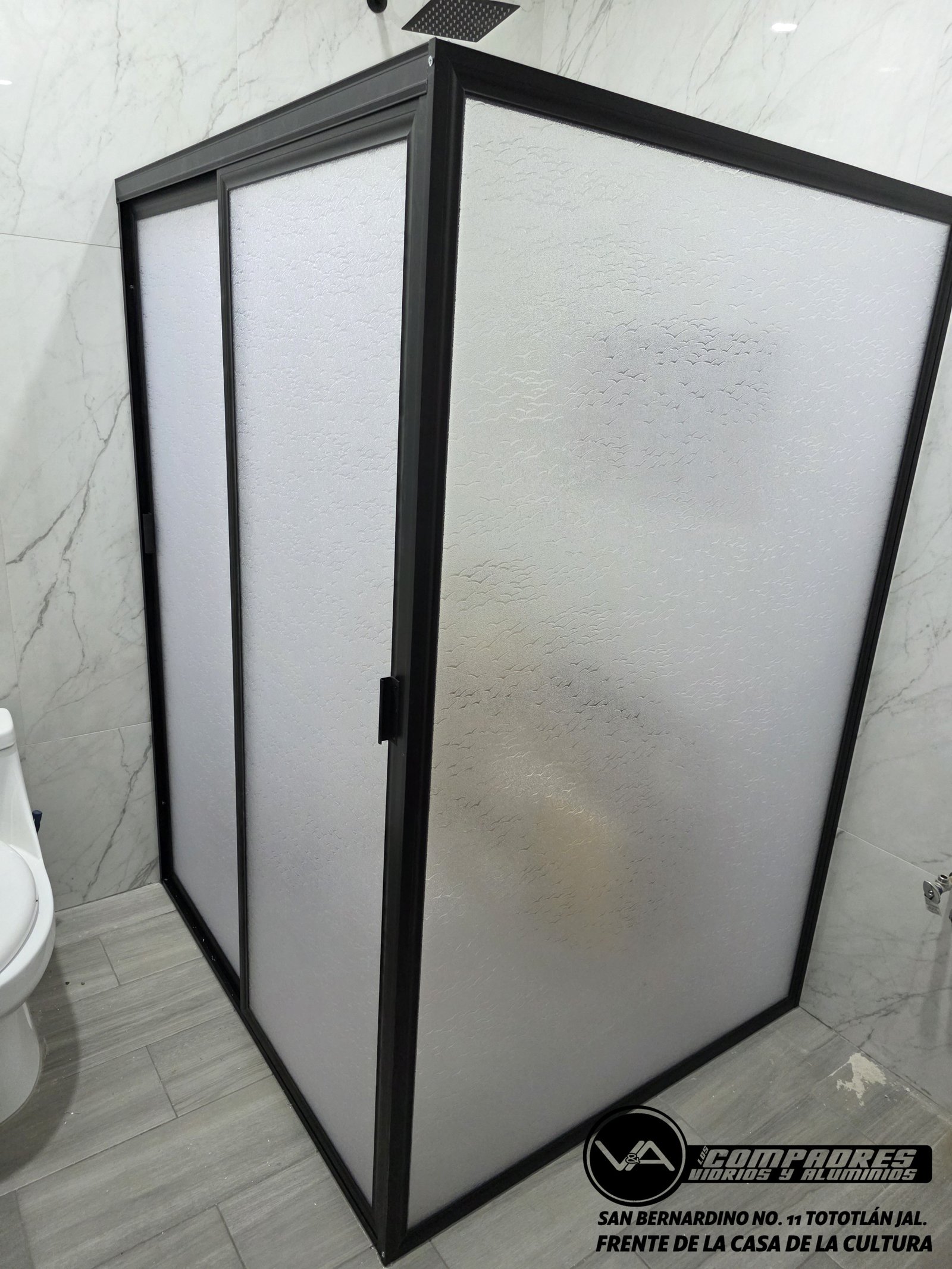 Cancel de baño plástico